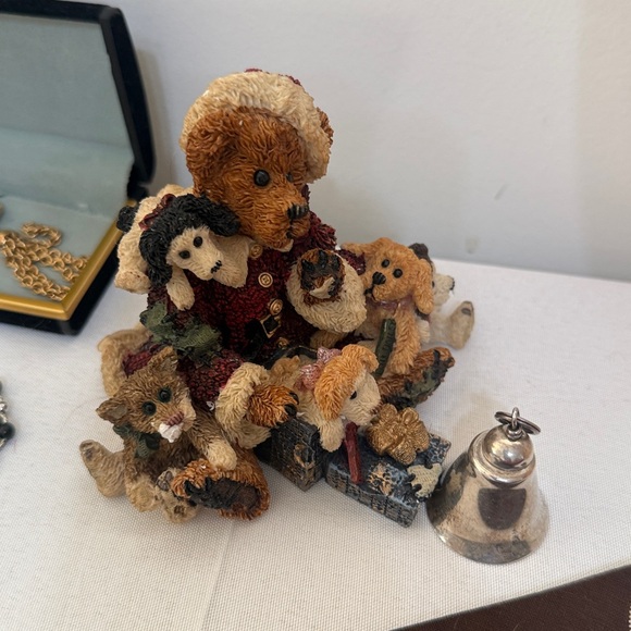 Start $5 Christmas Jewelry Pick 1 for bid! -as seen on live - Picture 6 of 8